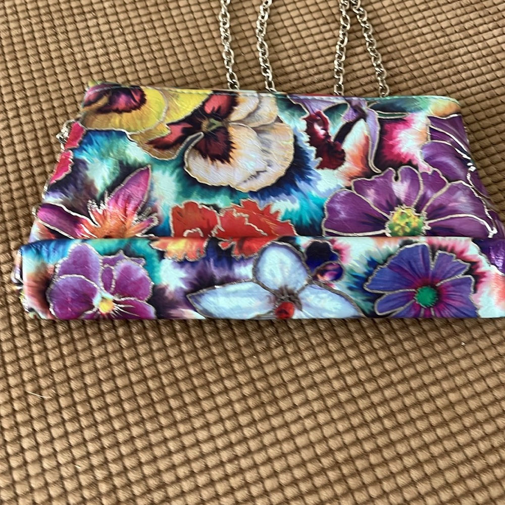 Kemestry leather hand tooled exquisite silver trim long chain purse/clutch NWOT - Picture 5 of 12